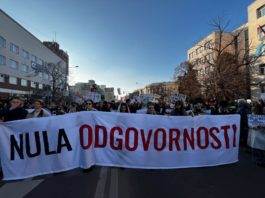 novi sad, protesti, blokada mostova, pad nadstresnice, zeljeznicka stanica