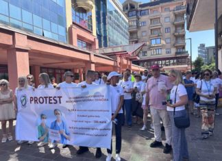 protest, zaposleni u zdravstvu